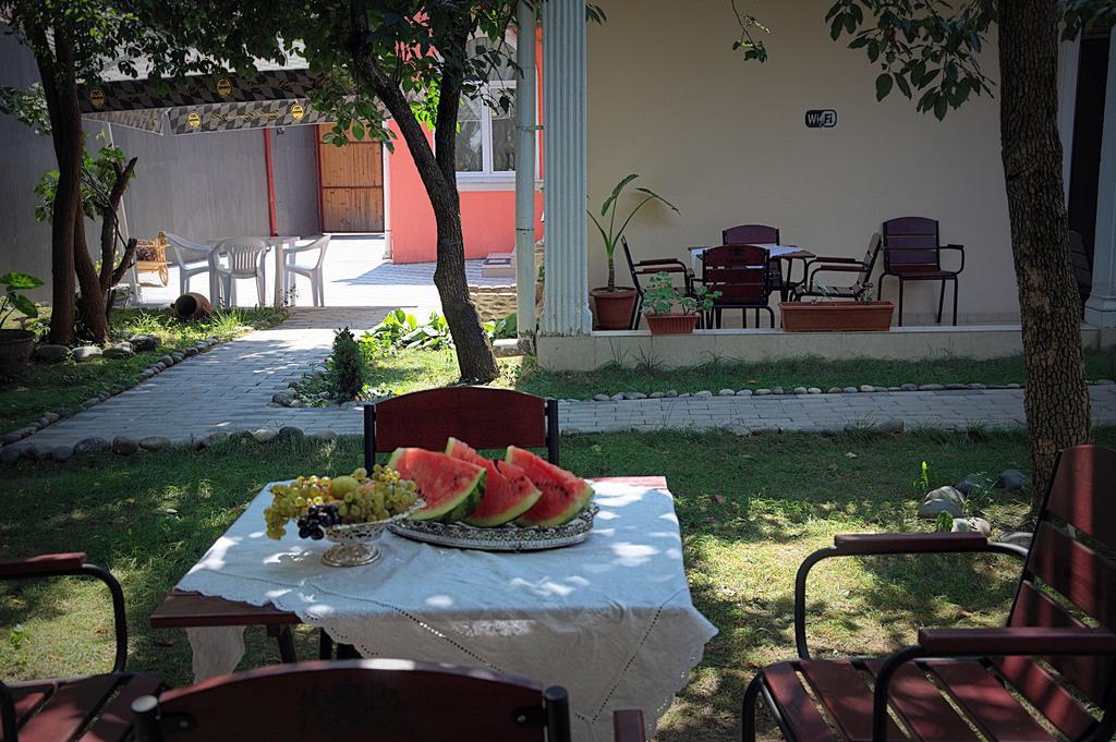 Hotel Tbilisi Garden מראה חיצוני תמונה